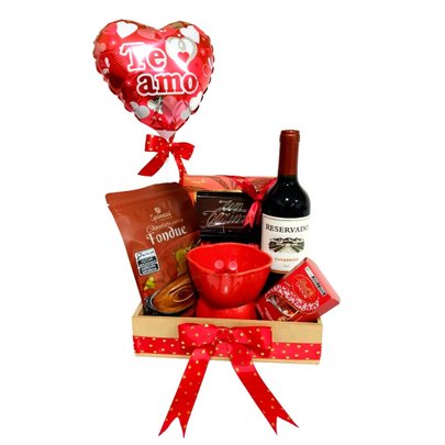 Cesta Lua de Cristal com Vinhos e Chocolates