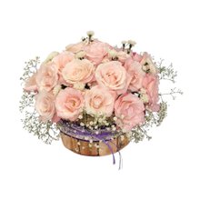 Arranjo de Rosas Rosadas Suaves e Delicadas