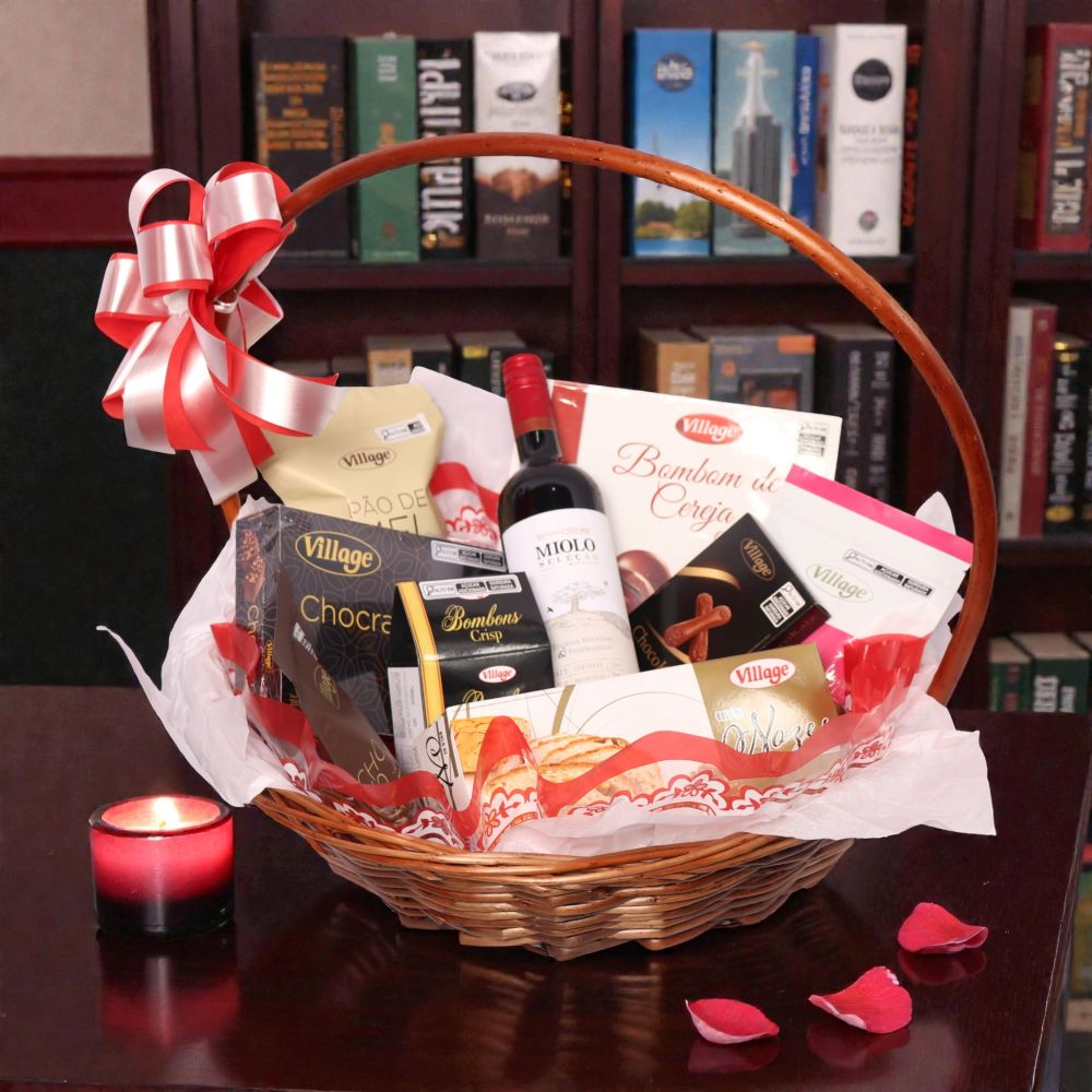 Cesta Delícias Finas com Vinho