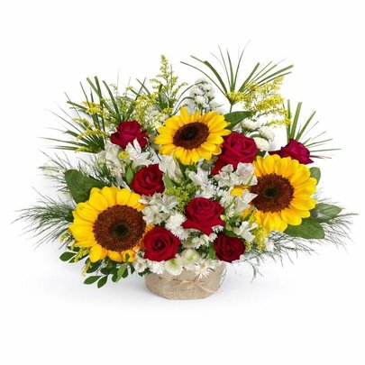 Arranjo Floral com Rosas Vermelhas e Girassóis