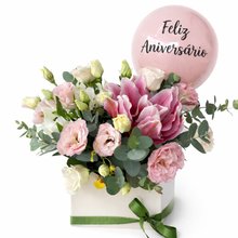 Arranjo de Flores na Box Carta