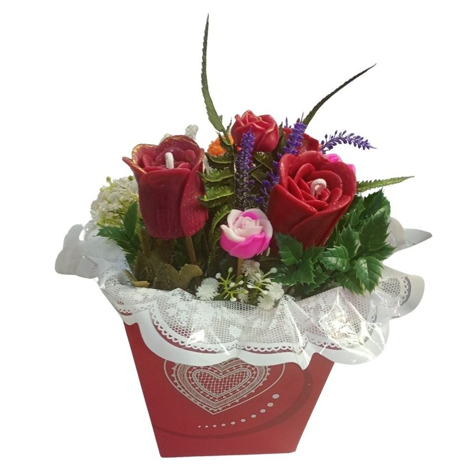 Buquê de Sensações: Arranjo de Velas Artesanais Heart 