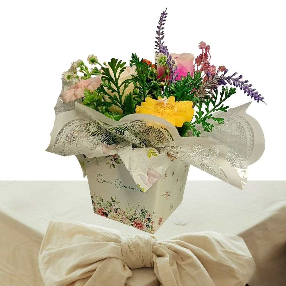 Box Carinho Aromático com Velas e Flores Artificiais