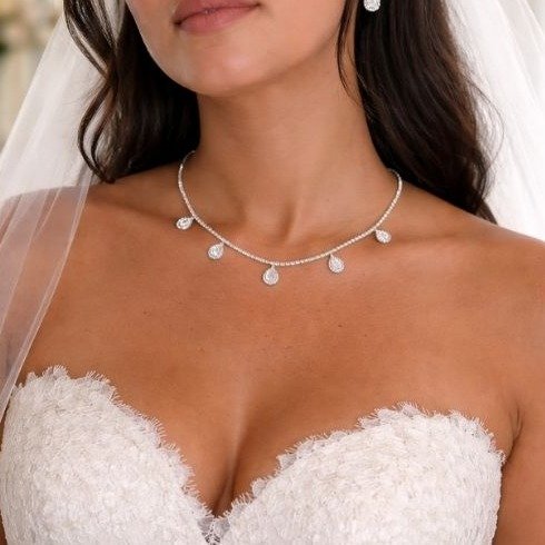 Colar Riviera Gotas Cravejadas Ródio Branco