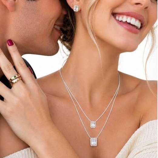 Conjunto Colar e Brinco com Zircônias Banho Ouro 18k
