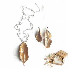 Joia Botânica Carvalho Nobre Banho Prata