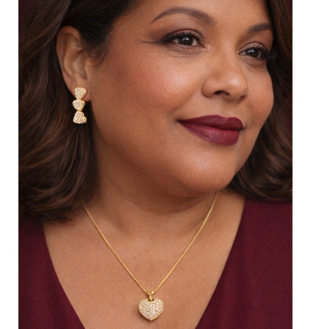  Conjunto Coração Pavê Ouro 18K Semijoia Premium