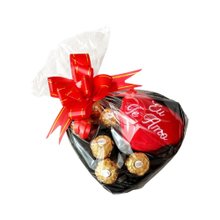 Coração Ferrero Rocher e Chaveiro