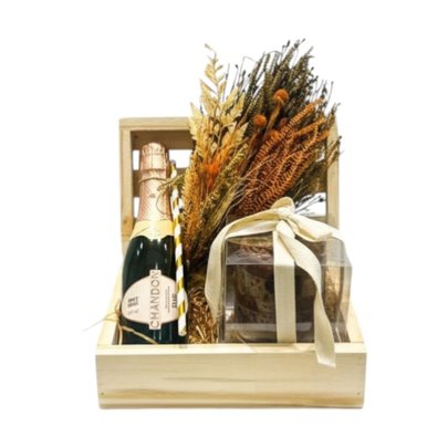 Cesta Premium com Chandon e Naked Cake