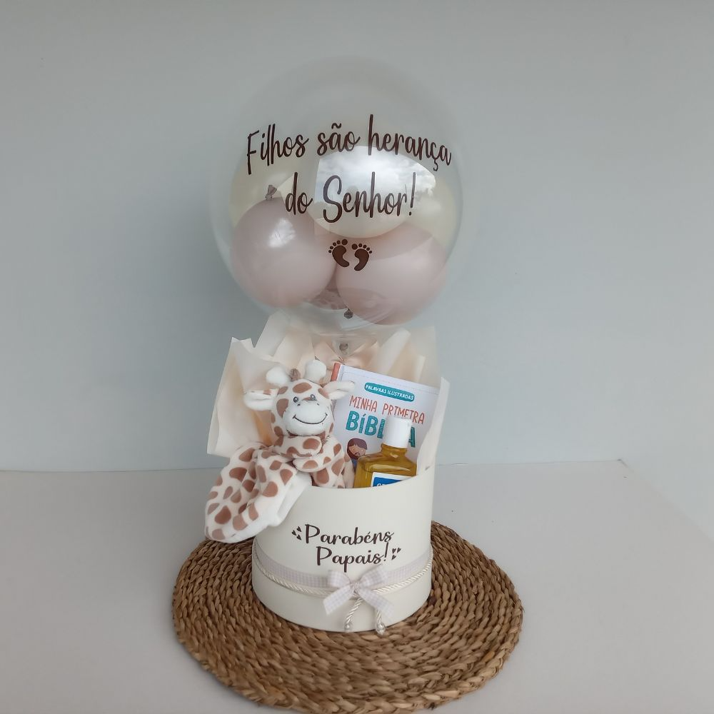 Box Baby Girafinha - Naninha Buba, Bíblia e Shampoo 