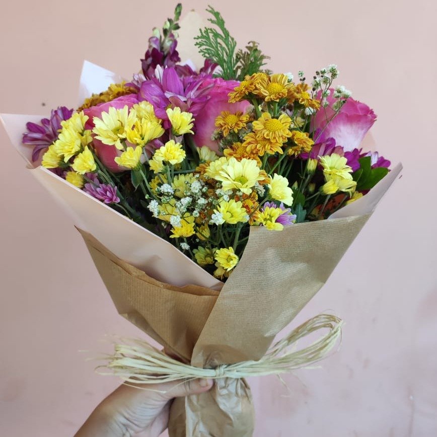 Buquê Rosas e Flor do Campo