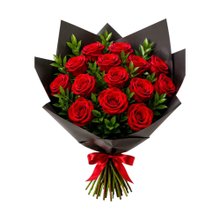 Buquê 14 Rosas Vermelhas Elegância