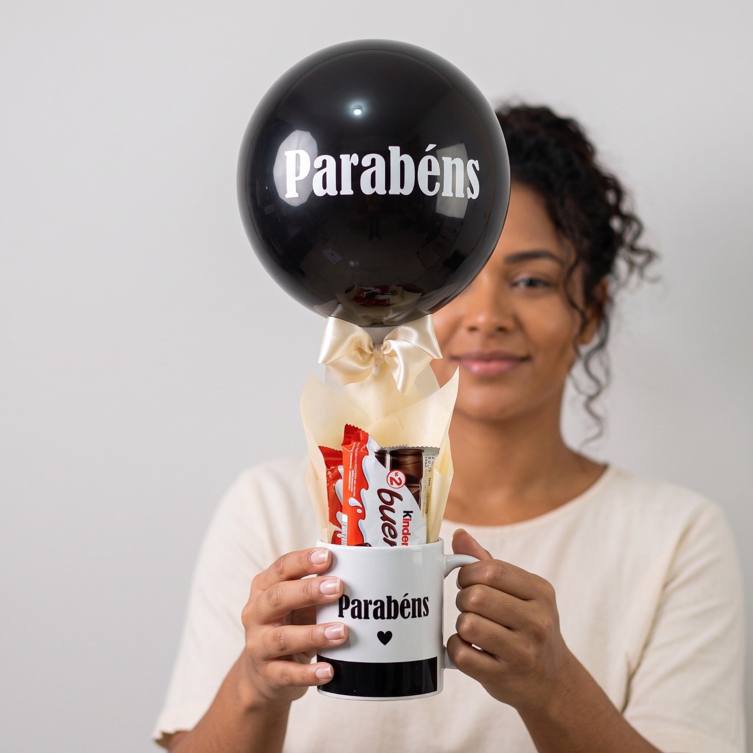 Kit Parabéns com Caneca e Balão