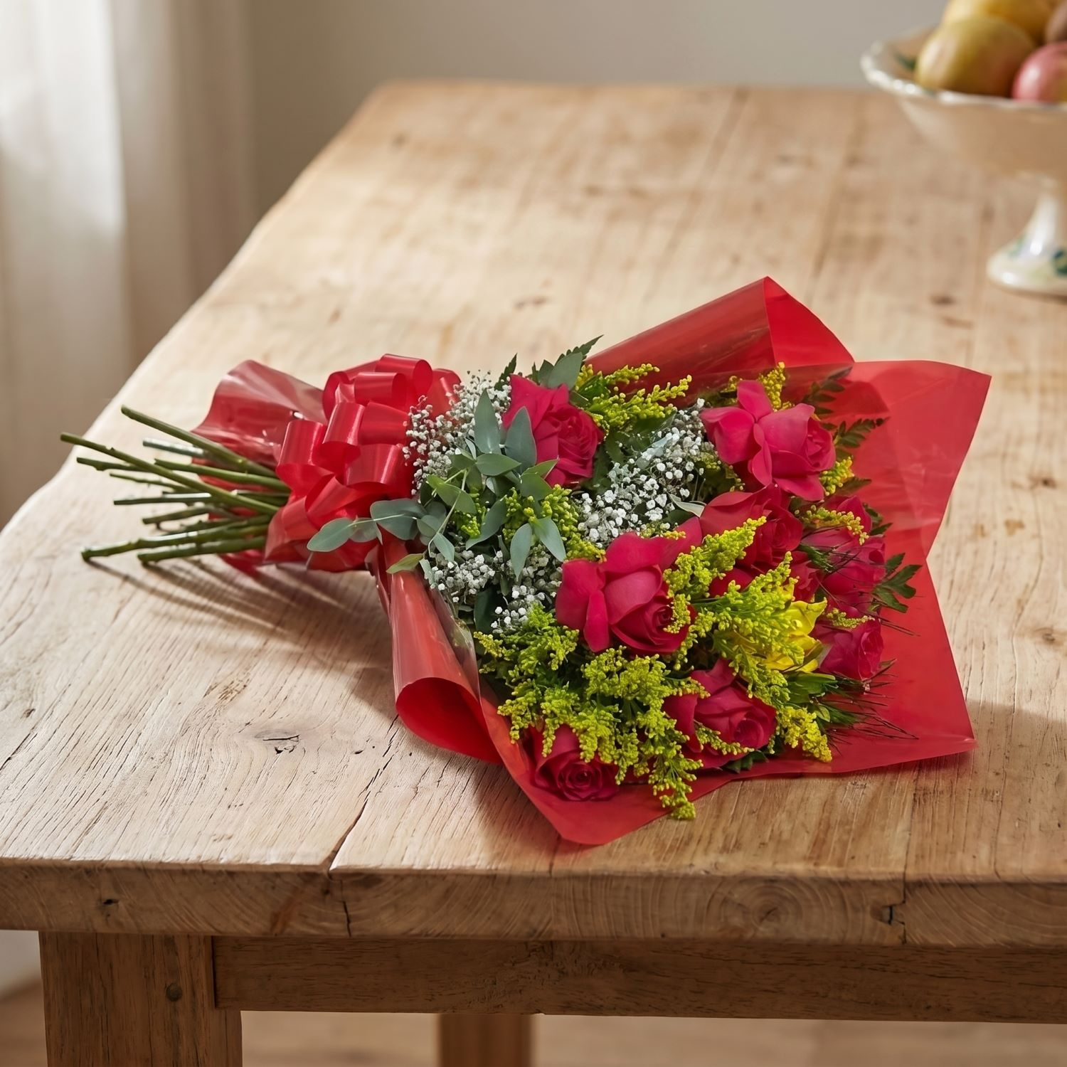 Buquê de 6 Rosas Vermelhas Nacionais  