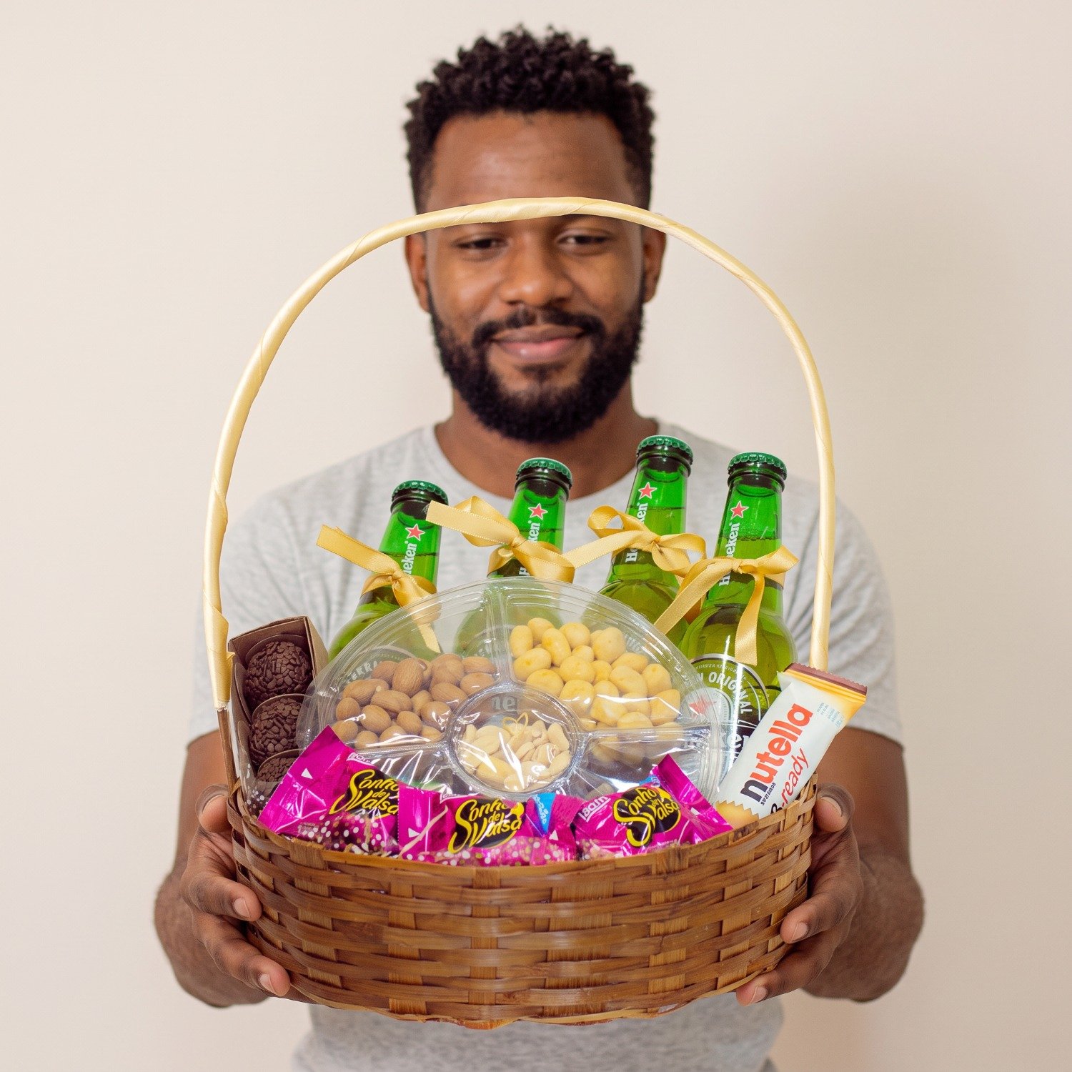 Cesta Cervejas com Petiscaria