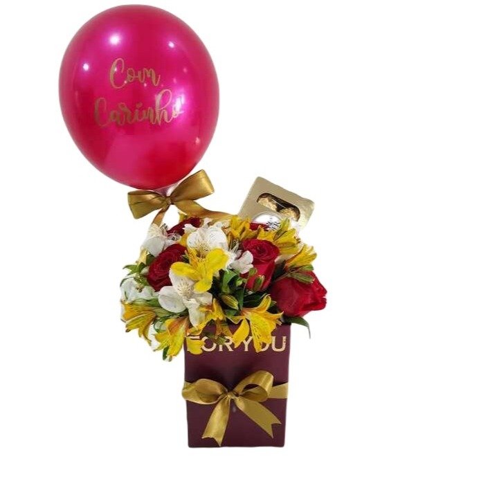 Box For You Com Flores e Ferrero