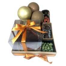 Cesta de Aniversário Bolo e Alegria