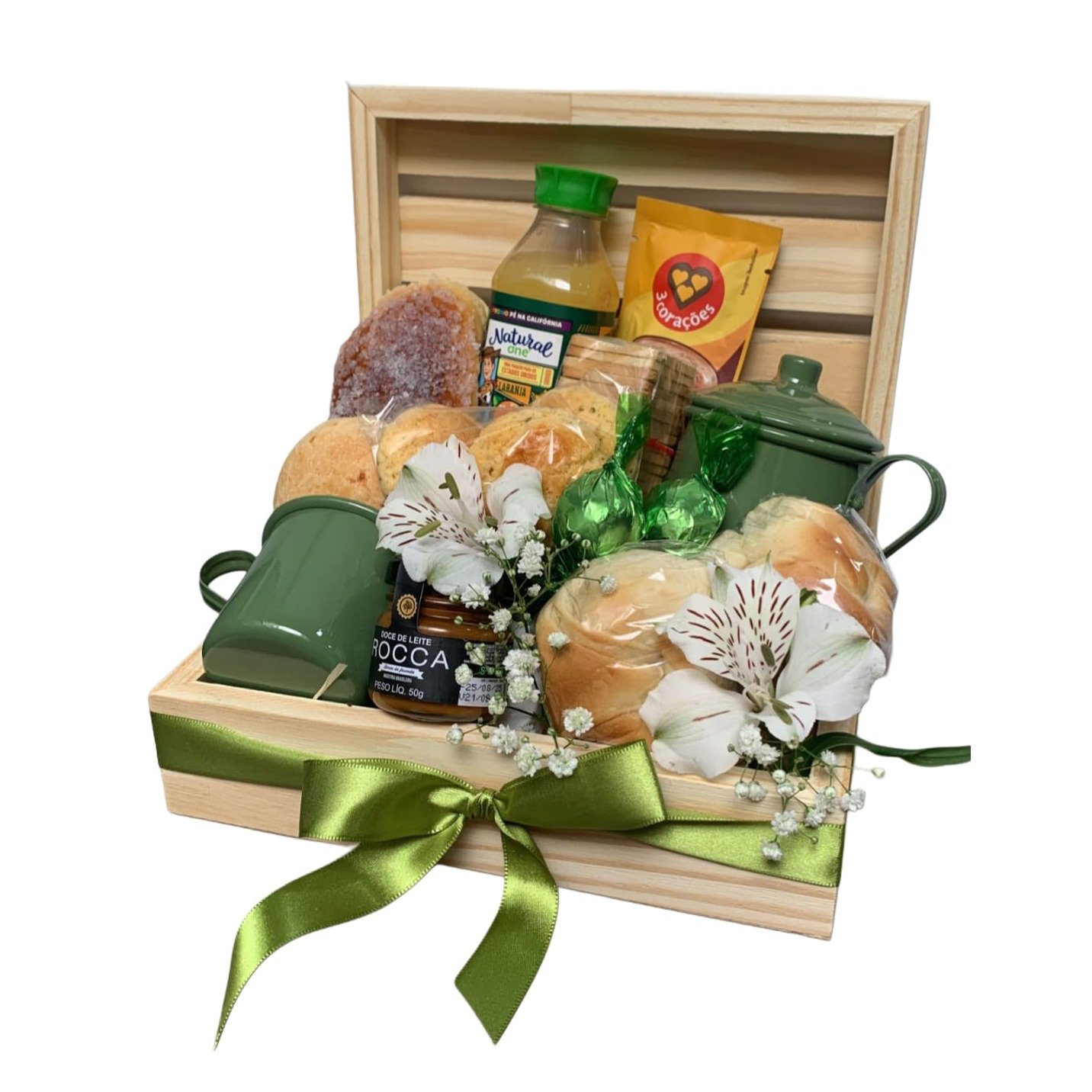 Cesta De Café Da Manhã Com Delicias 