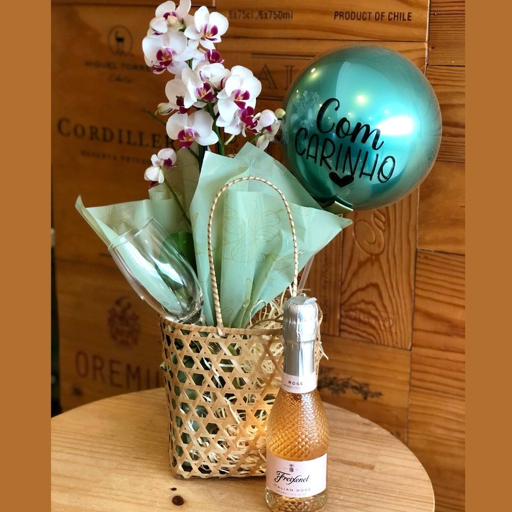 Cesta com Orquídea e Espumante Espanhol