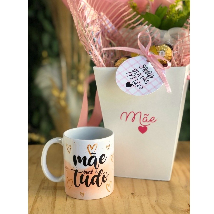 Cesta Dia Das Mães Caneca e Arranjo de Rosa