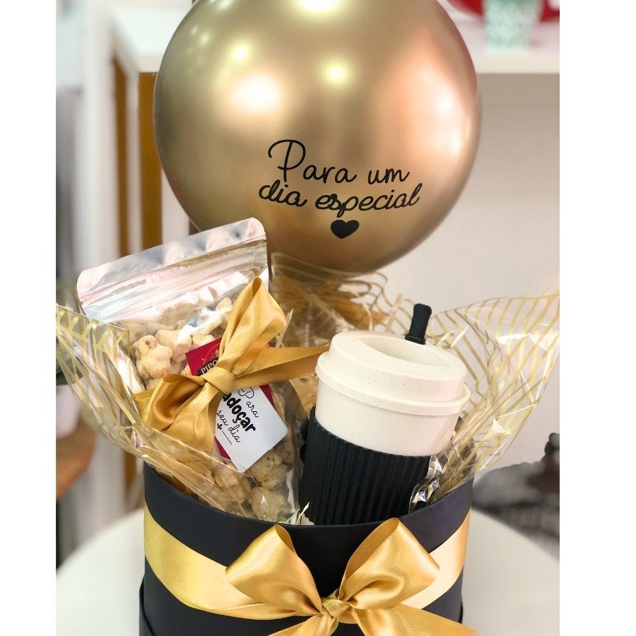 Cesta Especial Pipoca Gourmet e Copo de Café