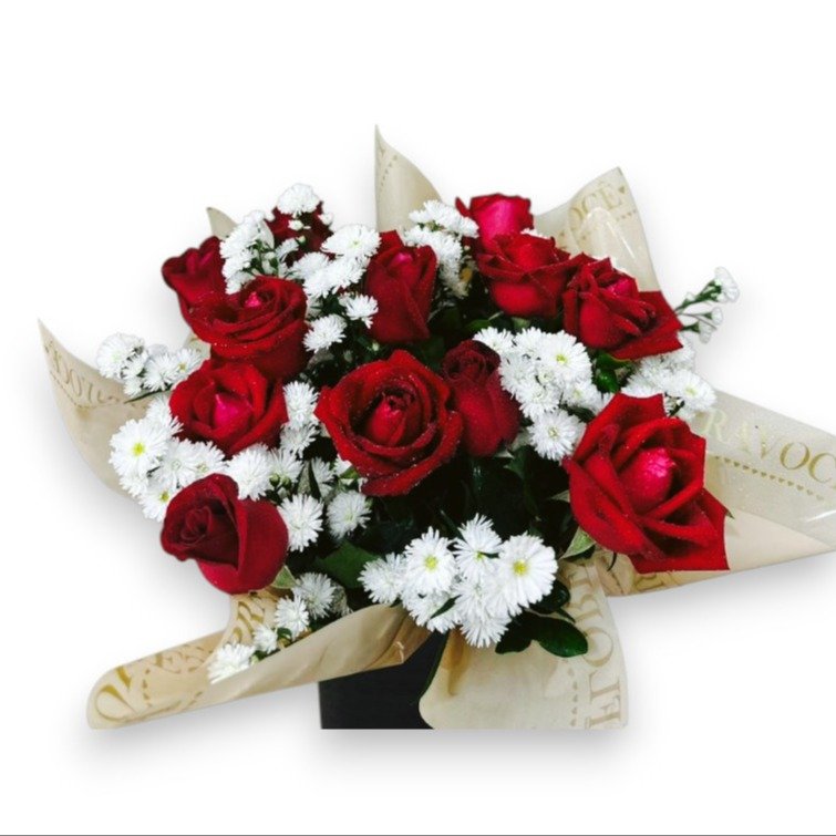 Buquê com 12 Rosas Vermelhas na Caixa