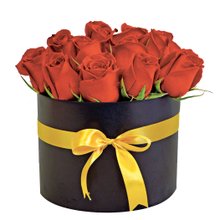 Caixa Redonda com Rosas Vermelhas