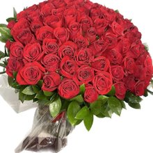 Buquê Luxo com 100 Rosas Vermelhas