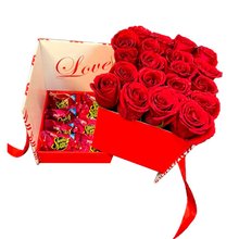Box Surpresa Love com Rosas Vermelhas