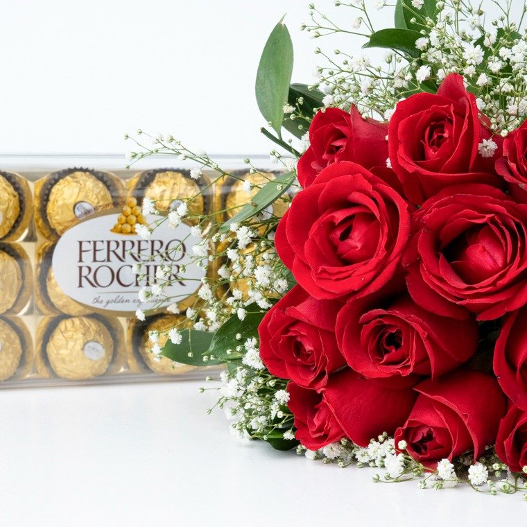 Buque Rosas Itália com Ferrero