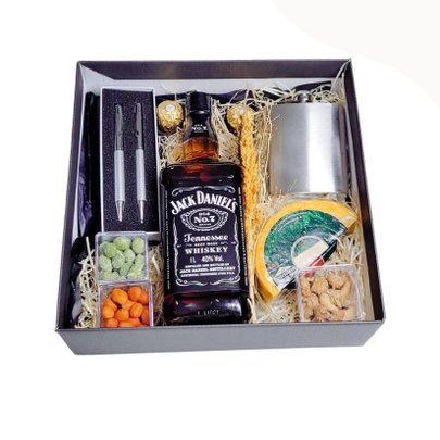 Cesta Glamour  - Jack Daniel's