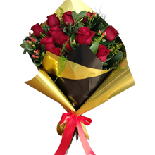 Buque Black and Gold