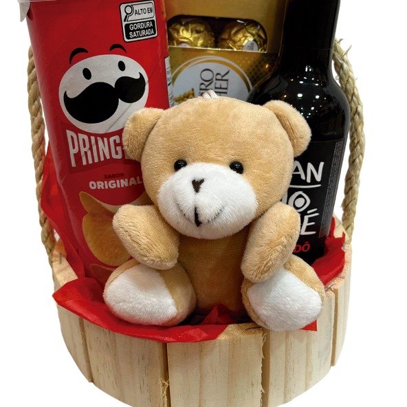 Chaveiro Urso Pelúcia e Vinho