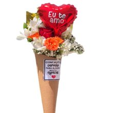 Cone de Flores Com Balão