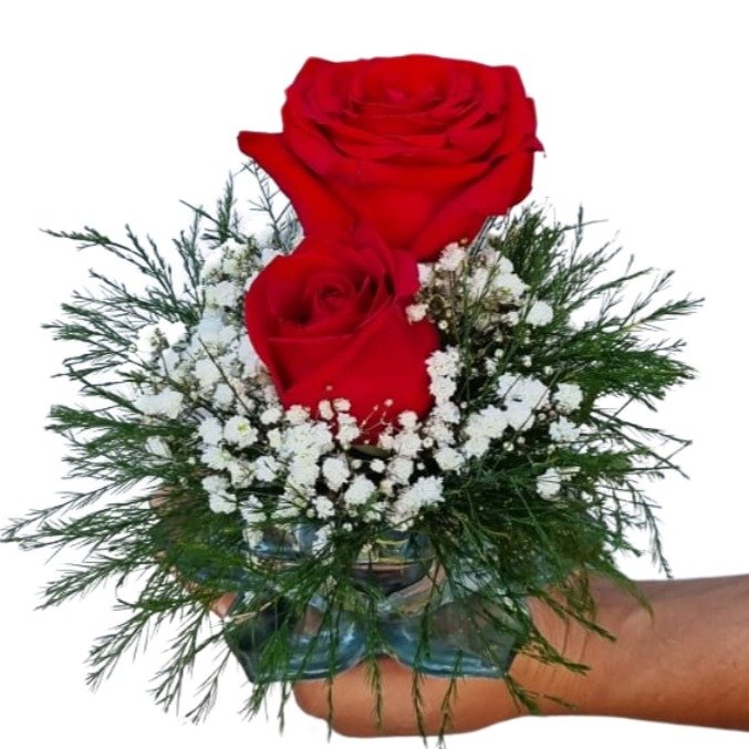 Arranjo de Duas Rosas em Castiçal