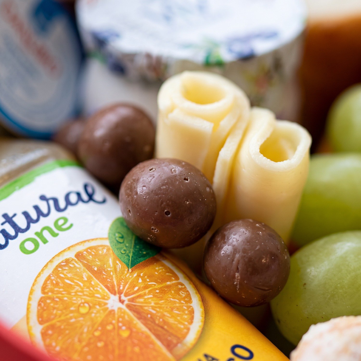 Cesta Coração de Café da Manhã com Frutas