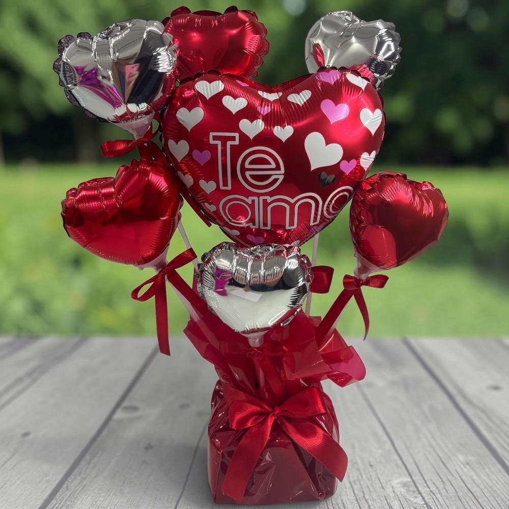 Arranjo de balões EU TE AMO