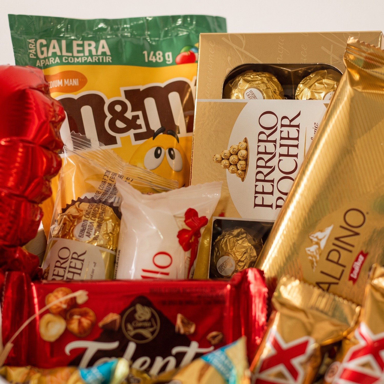 Cesta de Chocolate Coração