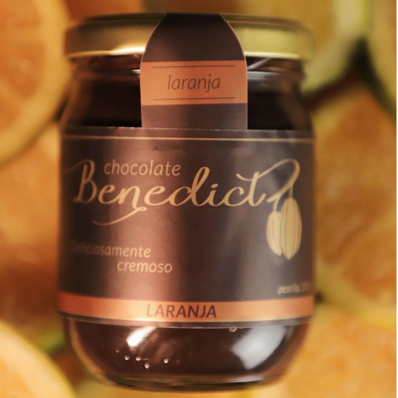 Chocolate Benedict Cremoso Tradicional e Laranja