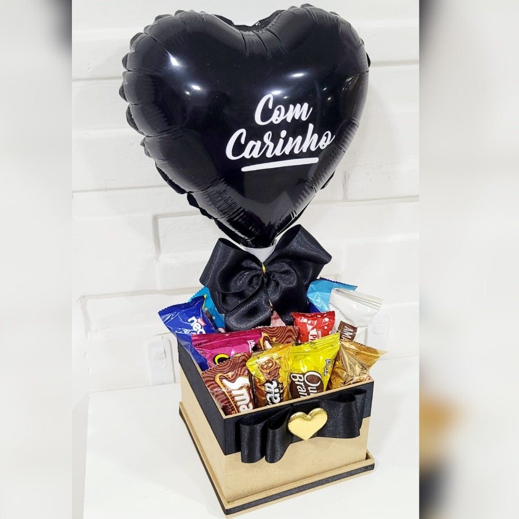Cesta De Bombons Sortidos Afeto Black & Dourado 
