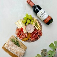 Tábua de frios e vinho completa para 2 - Grazing