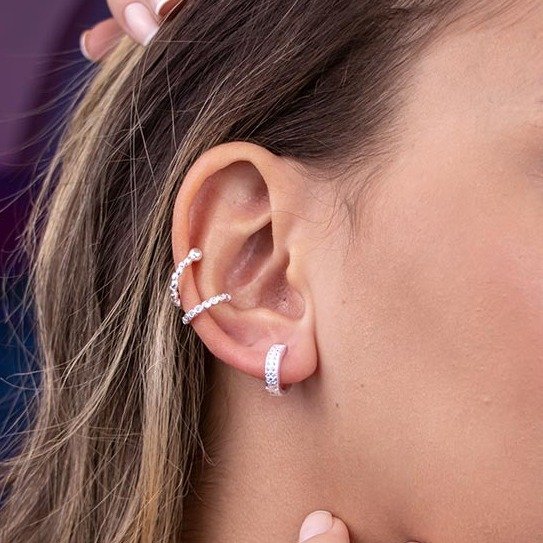 Brinco de Argola Prata 925 Zircônias Cravejadas