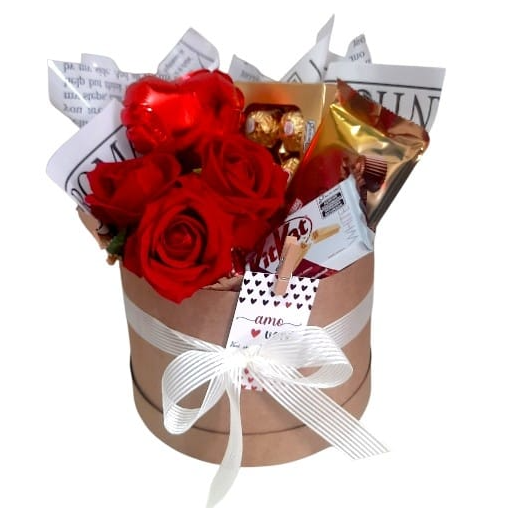 Cesta Chocolates com Rosas Eternas