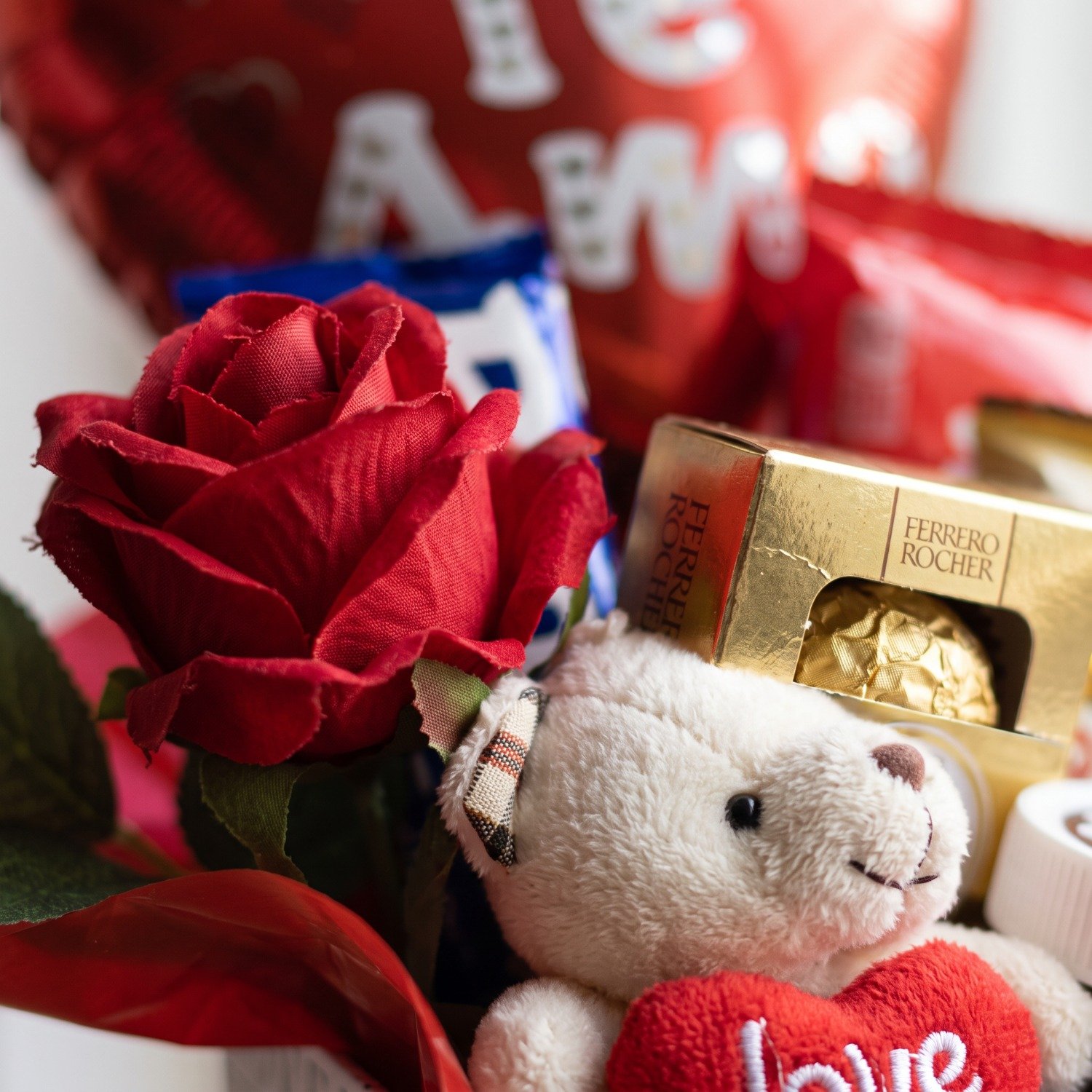 Cesta Love Journal Mix Chocolates