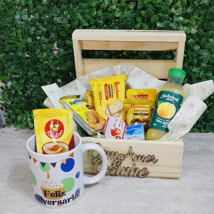Cesta de Café da Manhã Baú 