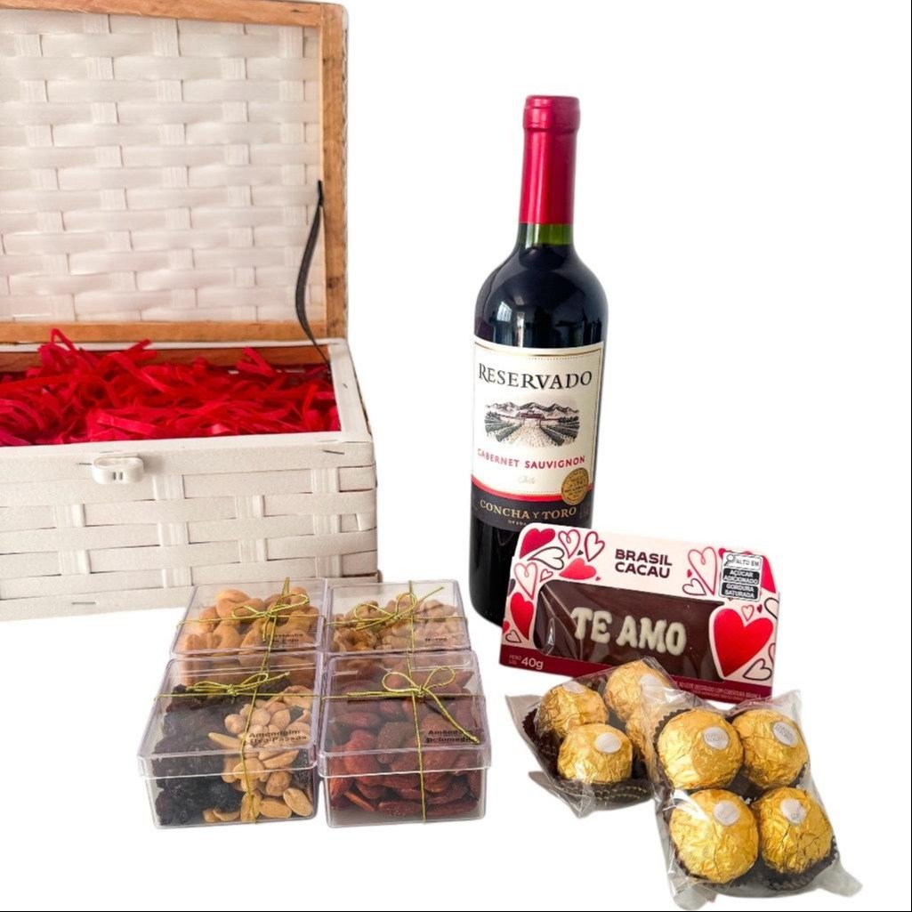 Cesta Vinho, castanhas e chocolate 