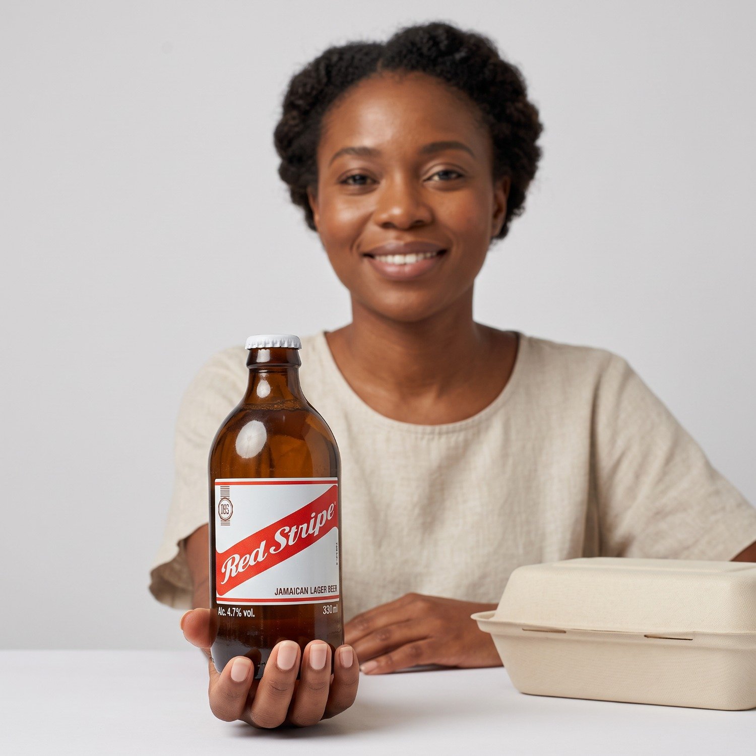 Cerveja Jamaicana Red Stripe 330ml