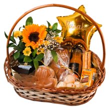 Cesta de Presente Média em Vime com Balão M e Girassol