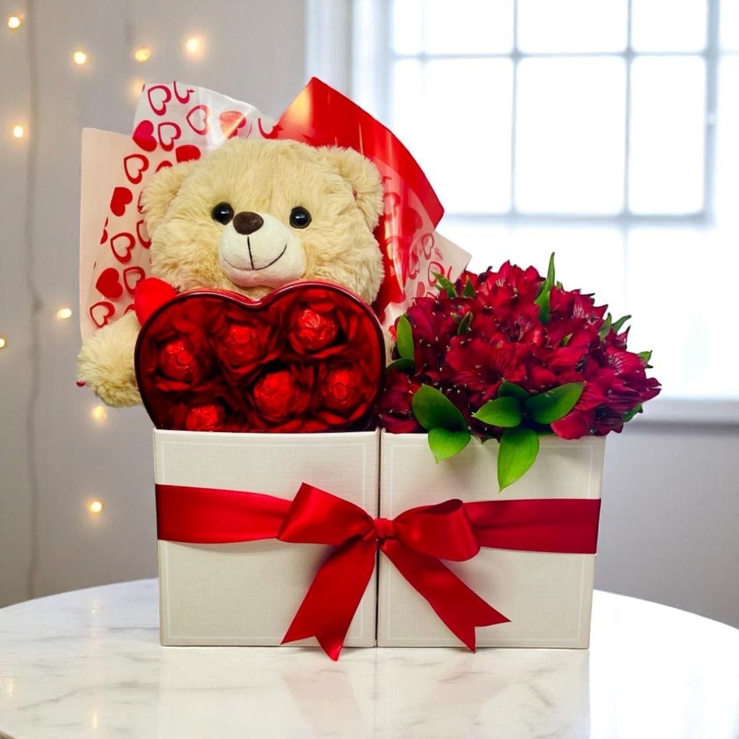 Cesta Dia dos Namorados - Flores, urso e chocolate