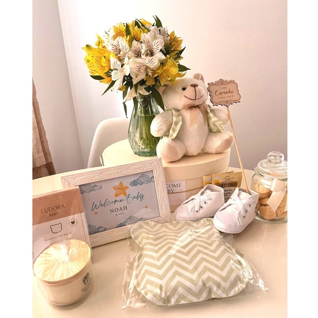 Cesta Maternidade Luxo com Flores Welcome Baby